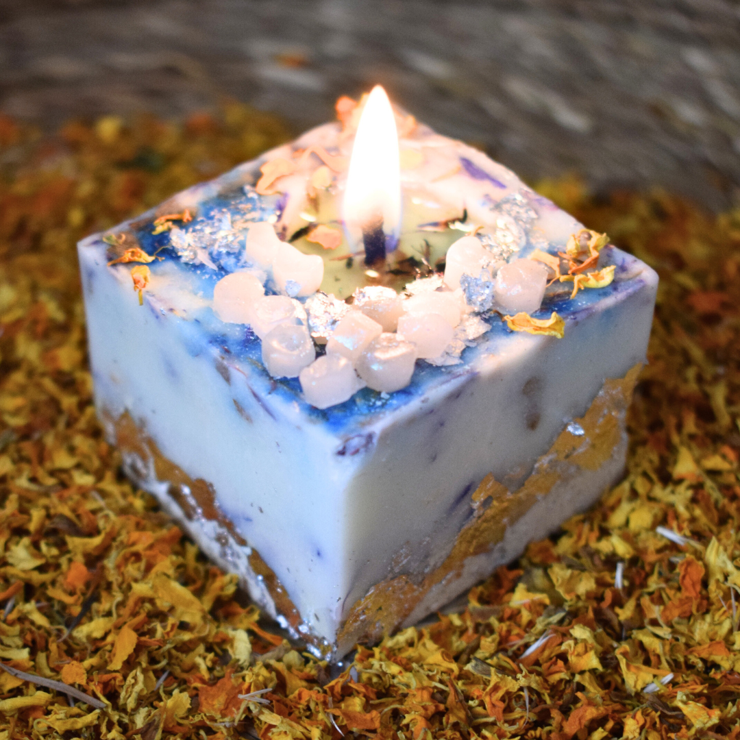 Silver Leaf Luxe Candle – Oud & Smokey Whiskey